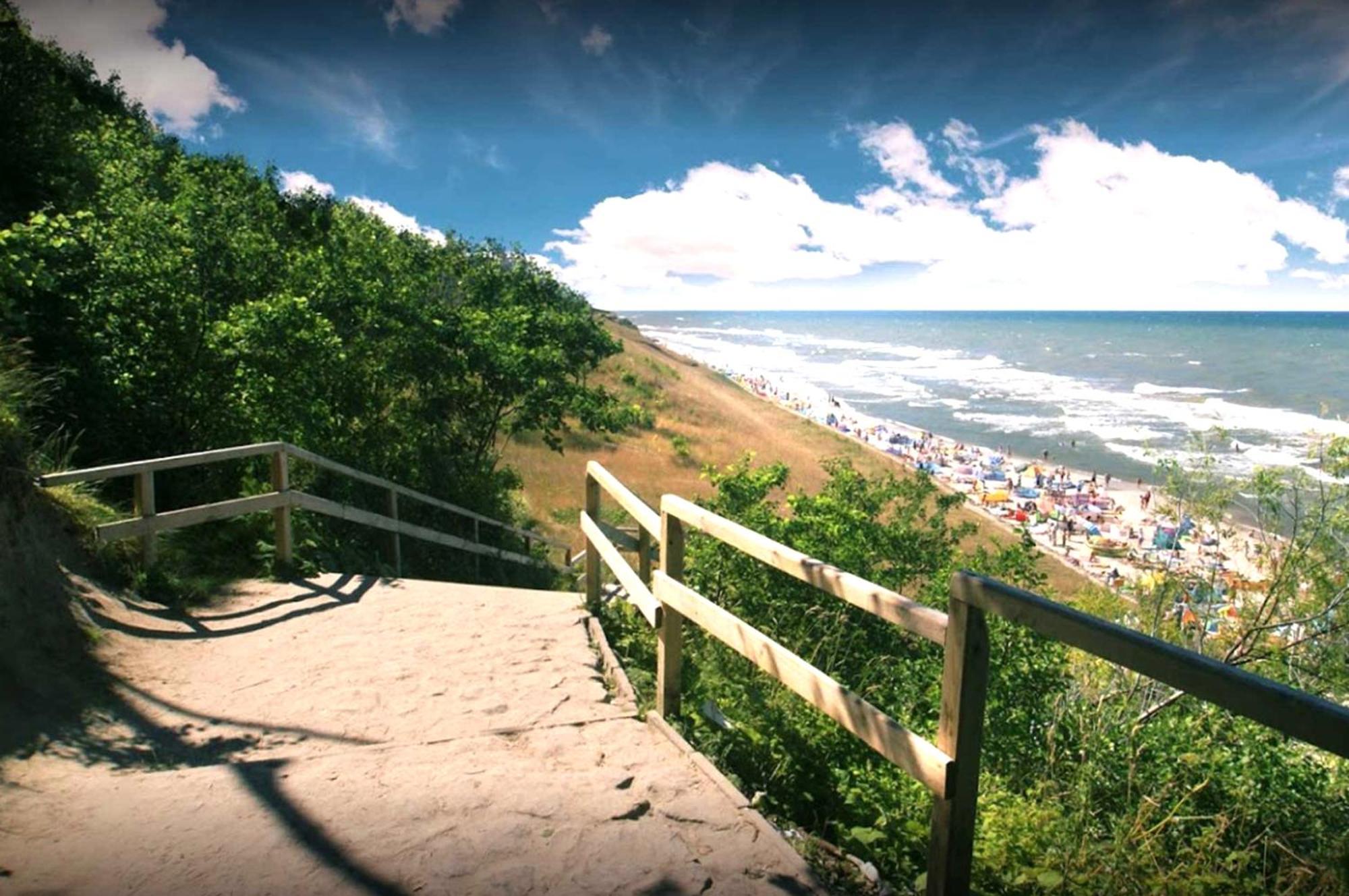 Tropicana Ϫϫ Holiday Houses Jastrzebia Gora Exterior photo